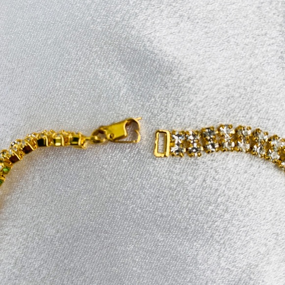 Royal Blue and Gold Dazzling necklace sets in glass, crystals and rhinestones. - Picture 3 of 4